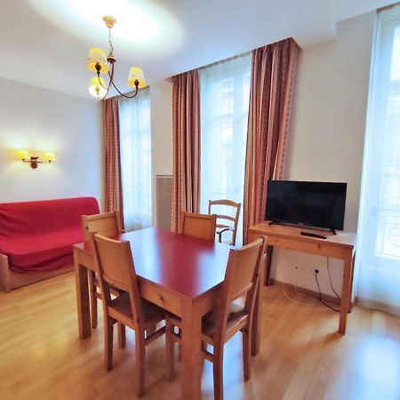 La Petite Ourse, T2, Centre Luchon, Wifi, Casier A Skis, Ascenseur, 4 Personnes Bagnères-de-Luchon エクステリア 写真