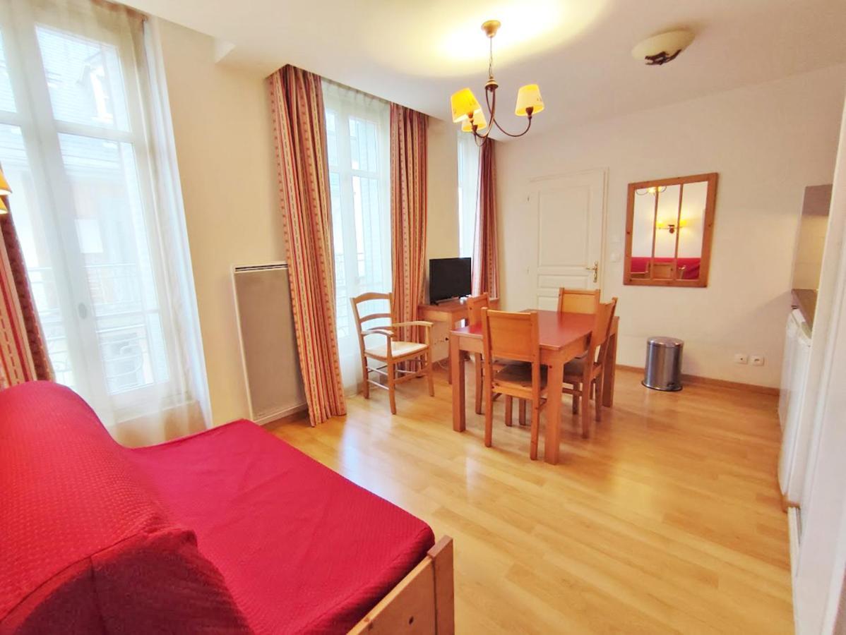 La Petite Ourse, T2, Centre Luchon, Wifi, Casier A Skis, Ascenseur, 4 Personnes Bagnères-de-Luchon エクステリア 写真